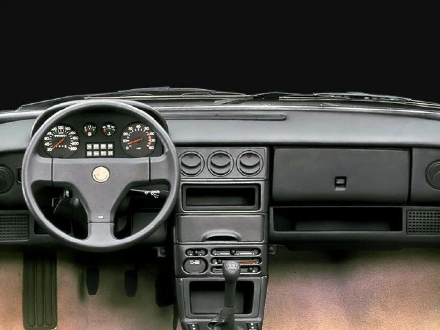 Торпедо Alfa Romeo 33 1986 года  (фото 3 из 7)